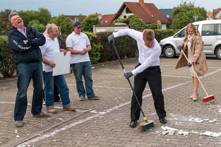 Tradisi Ulang Tahun Unik